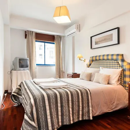 Om Free Caparica Beach House Ii Апартаменты