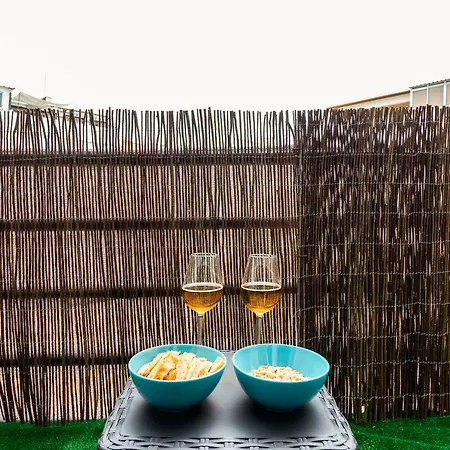 Апартаменты Om Free Caparica Beach House Ii *