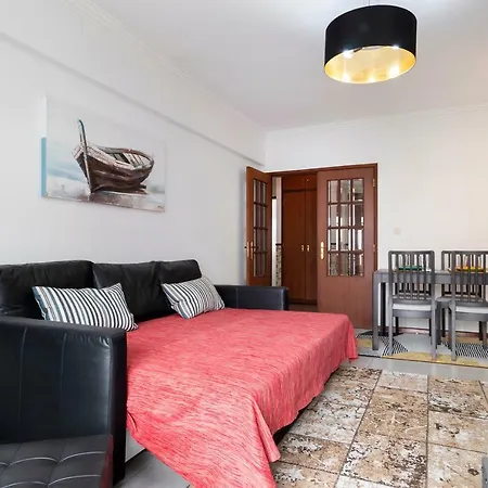 Om Free Caparica Beach House Ii Апартаменты *