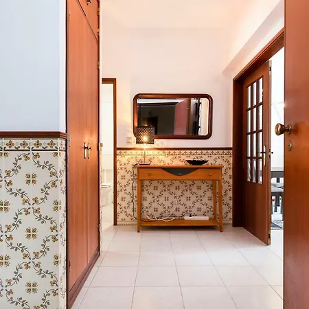 Om Free Caparica Beach House Ii Costa da Caparica