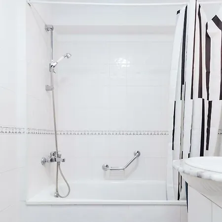 Om Free Caparica Beach House Ii * Costa da Caparica
