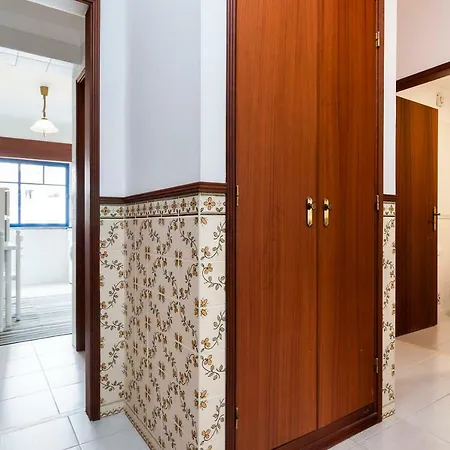 Om Free Caparica Beach House Ii *